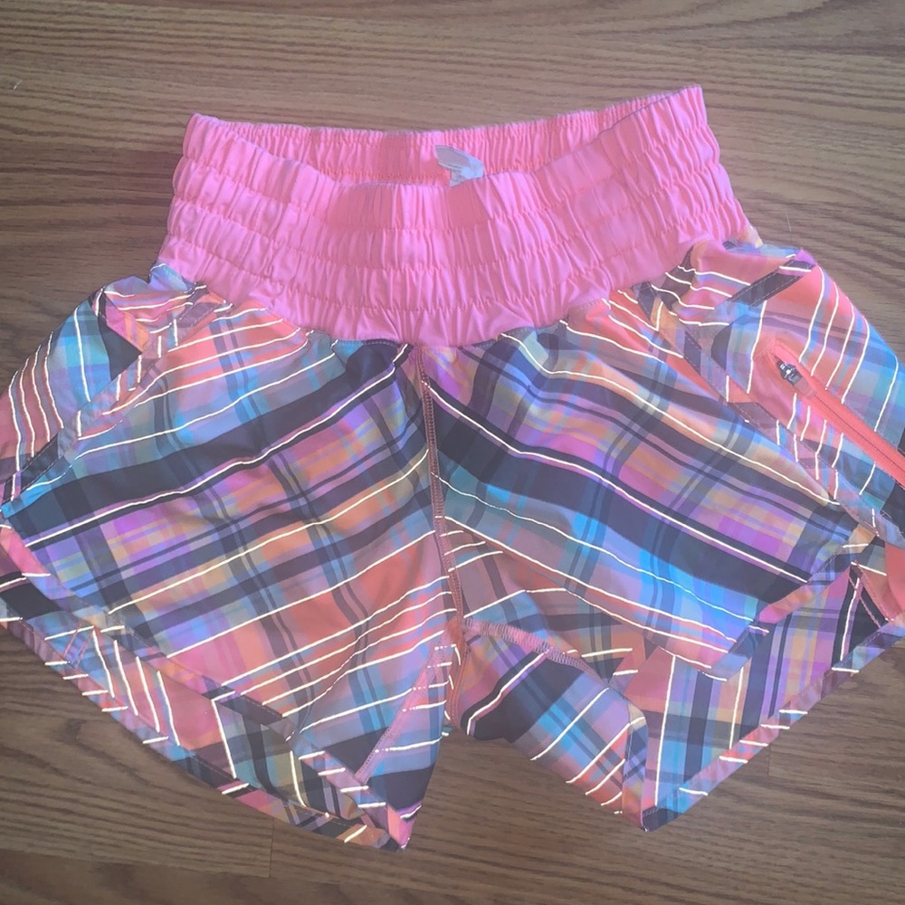 LULU LEMON SHORTS